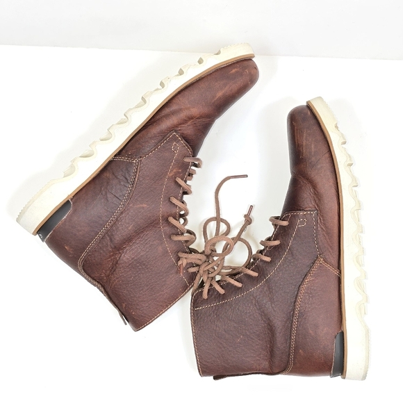 Sorel Kezar Men\'s Tall Lace Up Waterproof Leather Lug Sole Utility Boots Sz.11 main image 7